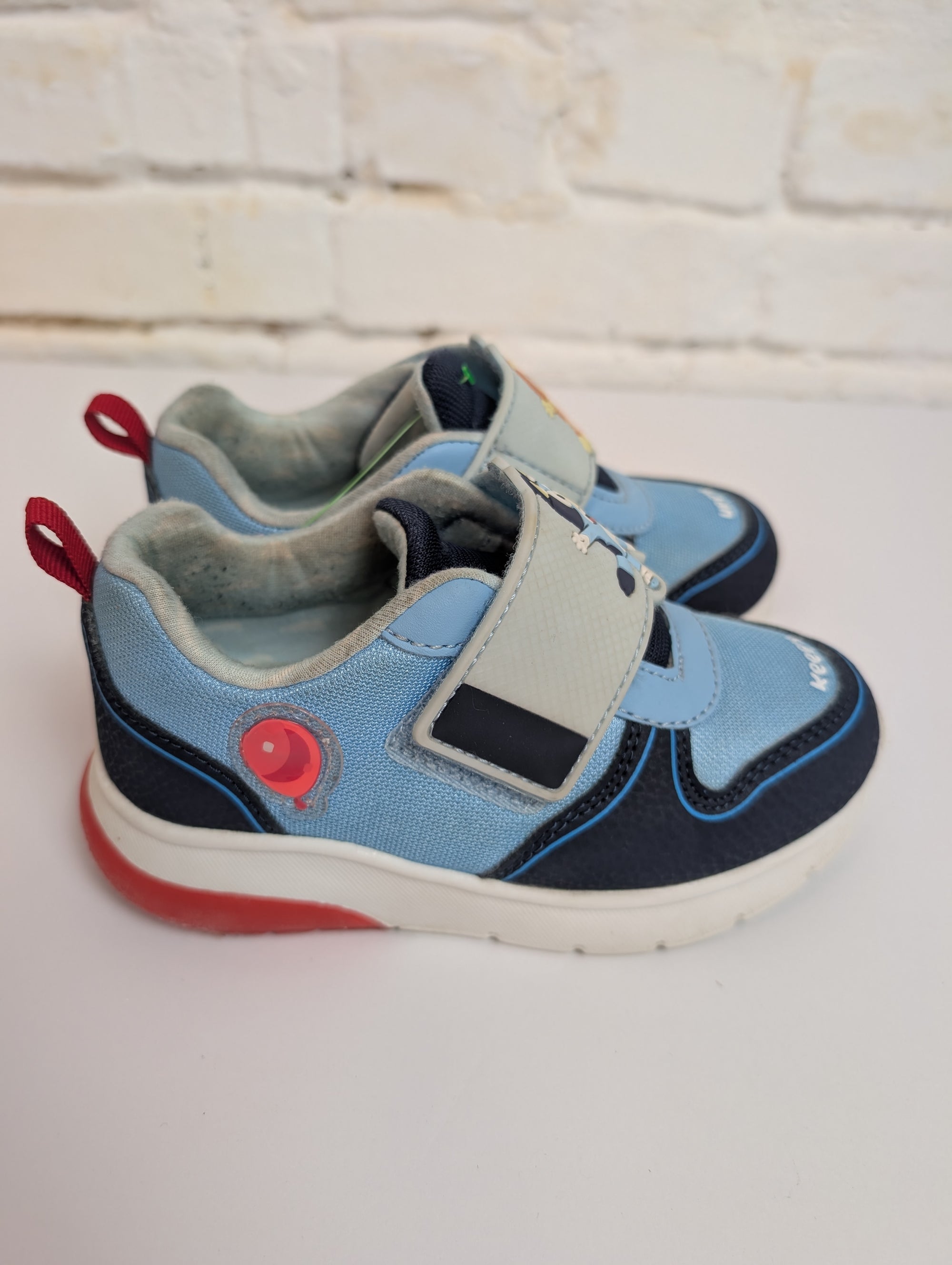 C11 MULTI BLUEY BLUEY SHOES
