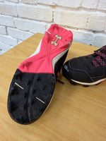 C12 BLACK / PINK UNDER ARMOUR UA CLEATS