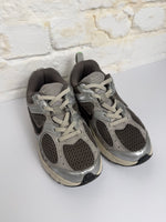 Y1 GRAY Nike TENNIS SHOES