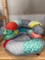 INFANTINO SIT UP CATERPILLAR