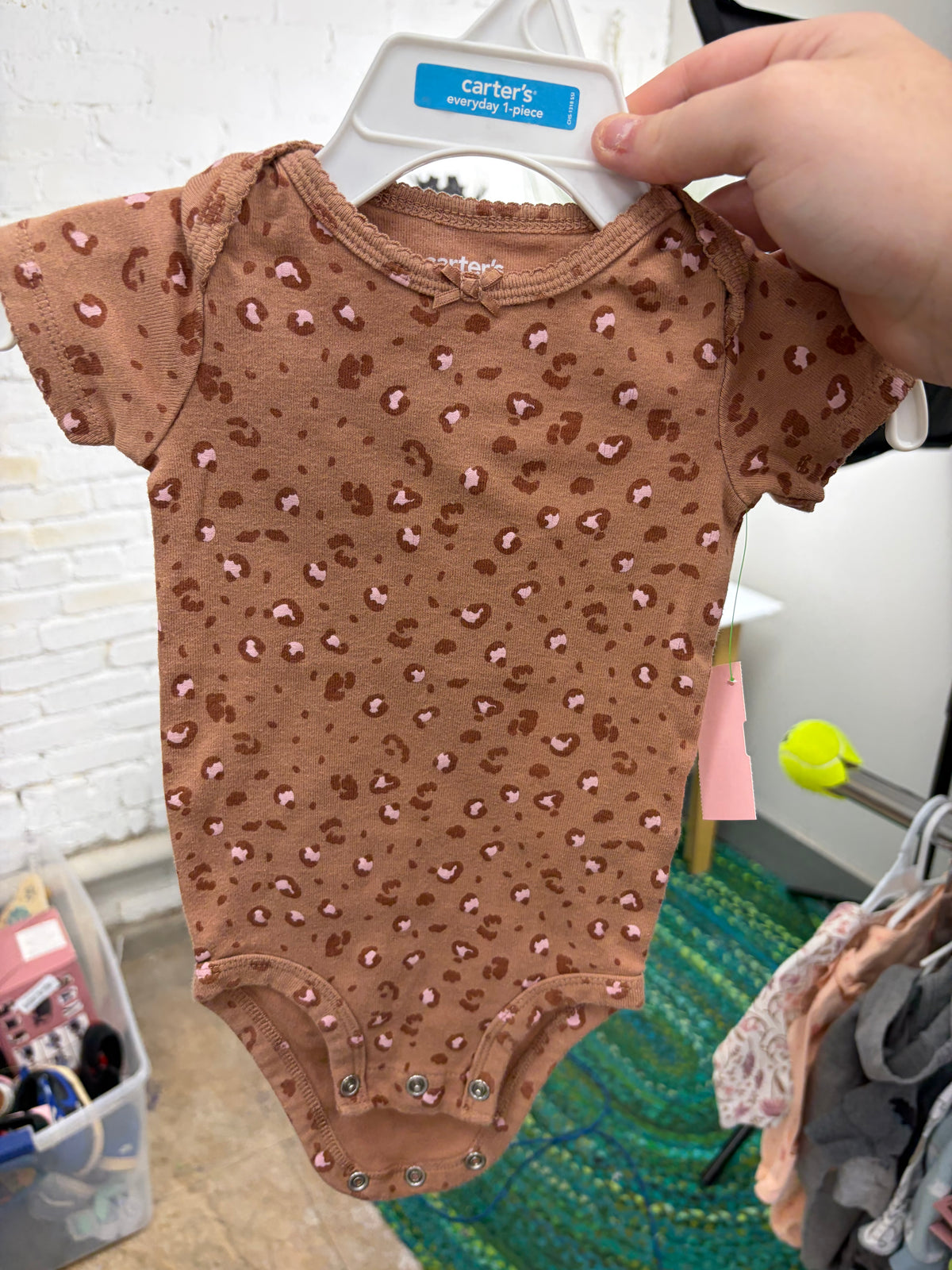 6-9M PINK CARTERS CHETTAH PRINT ONESIE
