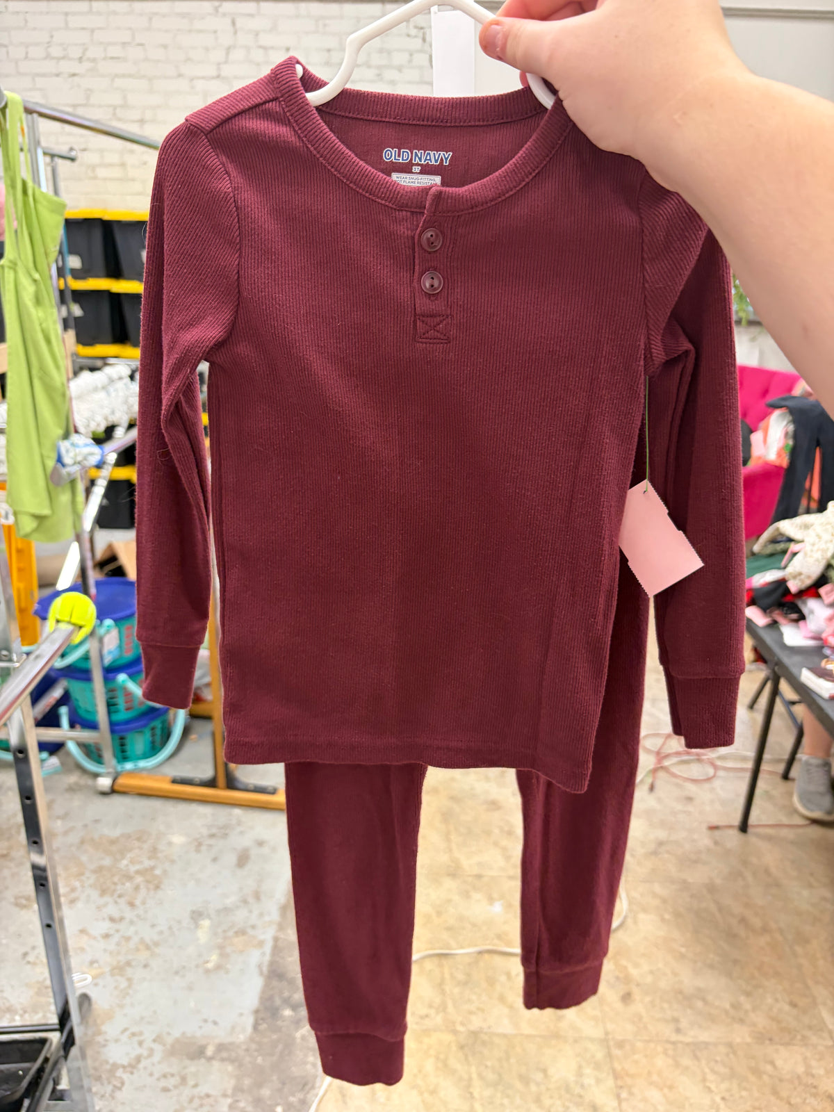 3T MAROON OLD NAVY MAROON OUTFIT