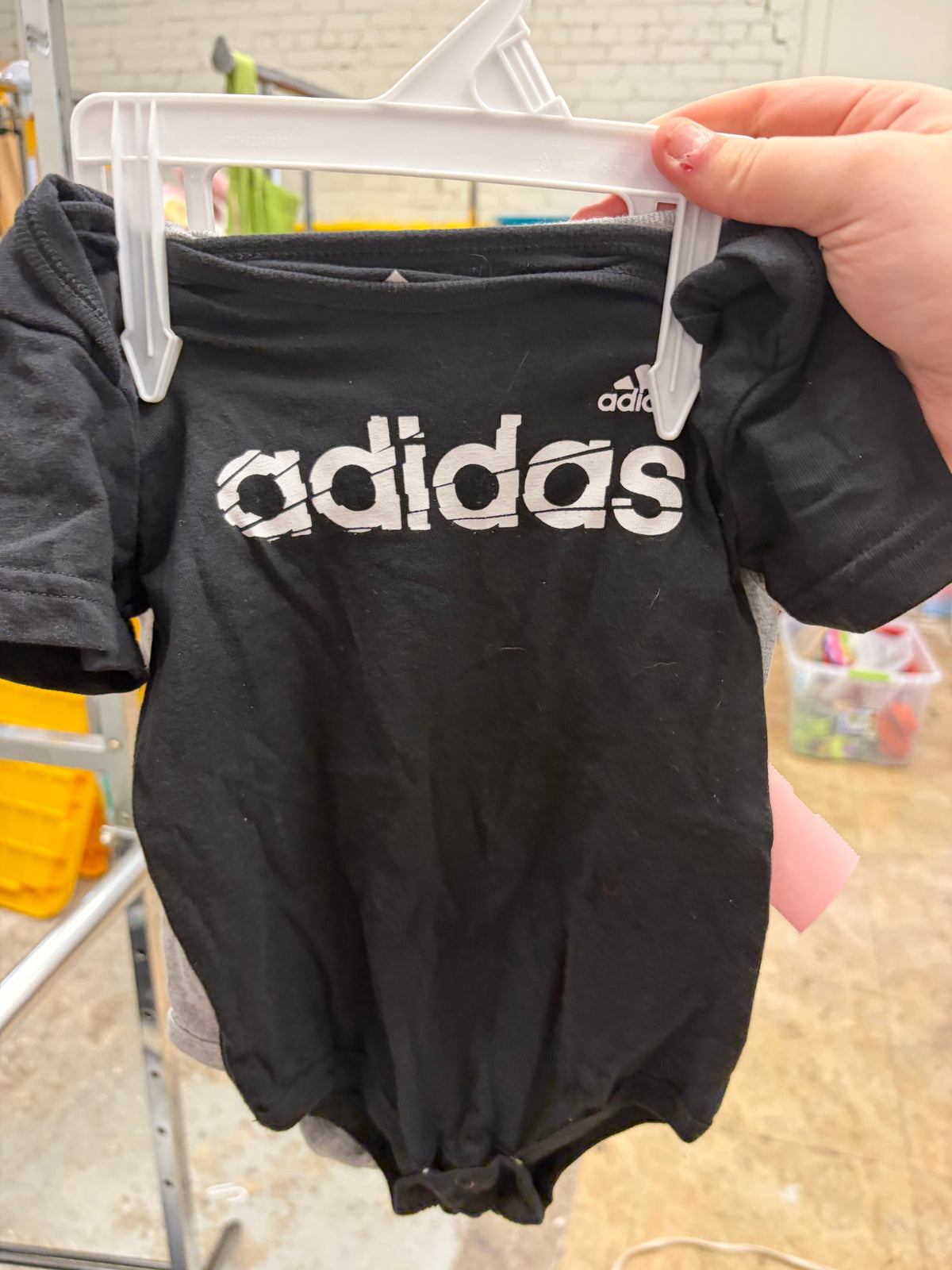 18M BLACK/GRAY ADIDAS 2PK ADIDAS ONESIE