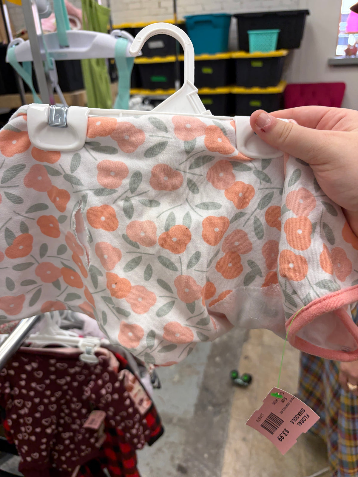 PINK SWADDLE ME FLORAL SWADDLE