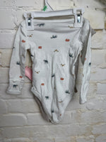 3M WHITE/GRAY CARTERS 2PK ONESIE