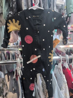 0-3M BLACK MONICA & ANDY PLANETS SLEEPER