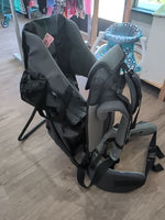 BLACK CLEVR HIKING CARRIER