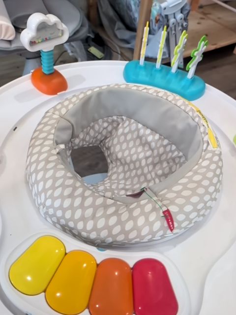 GENTLY USED SKIP HOP ACTIVITY CENTER CONVERTIBLE