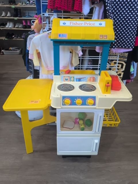 FISHER PRICE VINTAGE [1980]FISHER-PRICE KITCHEN