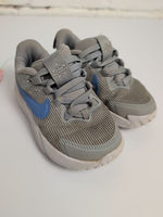 C8 GRAY NIKE RUNNING SHOE