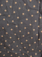 Y6 BLACK ART CLASS BUTTON DOWN