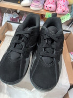 Y1 BLACK JORDAN JORDANS
