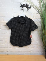Y6 BLACK ART CLASS BUTTON DOWN