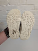 C8 LIGHT GRAY HEY DUDE CASUAL SHOE