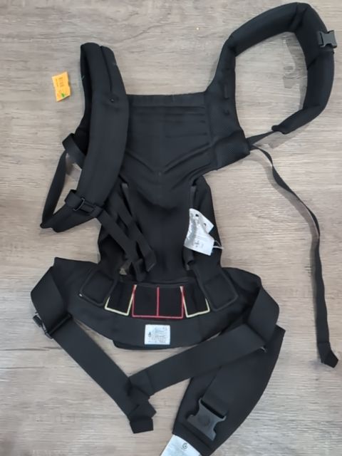 BLACK ERGOBABY 360 COOLAIR CARRIER