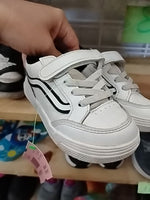 C8 WHITE VANS CASUAL SHOES