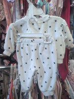 0-3M WHITE Cat&Jack DAISY VELOUR OUTFIT