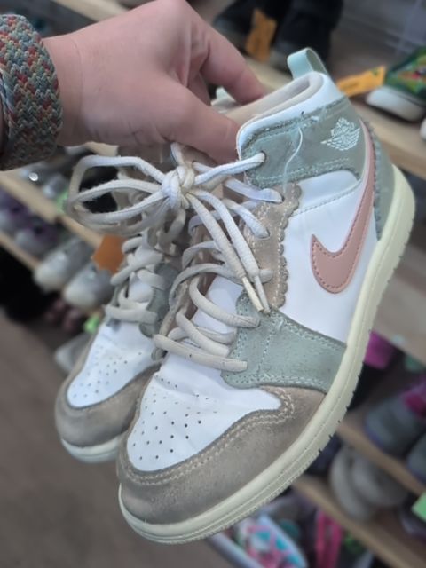 Y3 WHITE NIKE SHOES