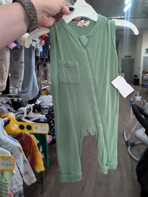 Gently Used 0-3M GREEN KYTE ROMPER